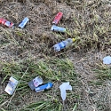 Sehr beliebte "Wegwerfartikel" bei Müllsündern: Getränkedosen in allen Farben und aller Marken